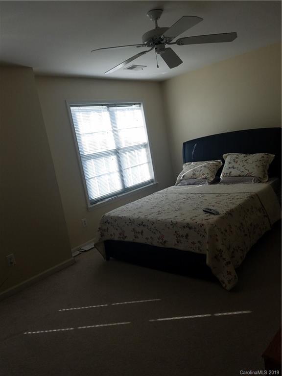 2147 Lennox Square Road, Unit 33 Charlotte, NC 28210 - Photo 17 of 19 Gallery Image 17
