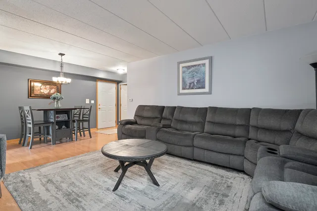 $238,000 | 6970 Heritage Circle, Unit 1C, Orland Park, IL 60462