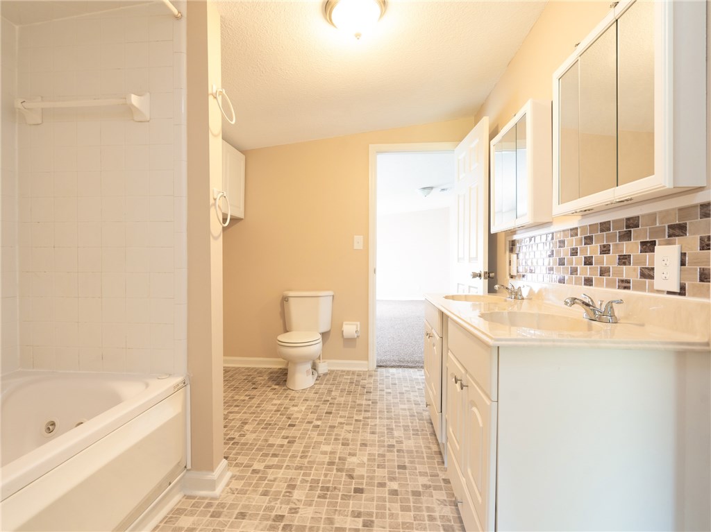 1022 Noah Road Jacksonville, FL 32218 - Photo 14 of 23 Gallery Image 14