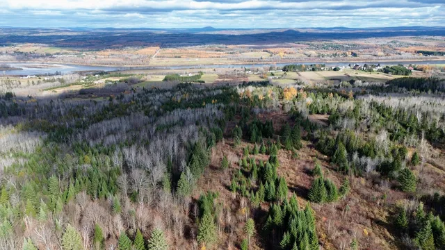 $78,900 | M45-l10 Main Street, Grand Isle, ME 04746