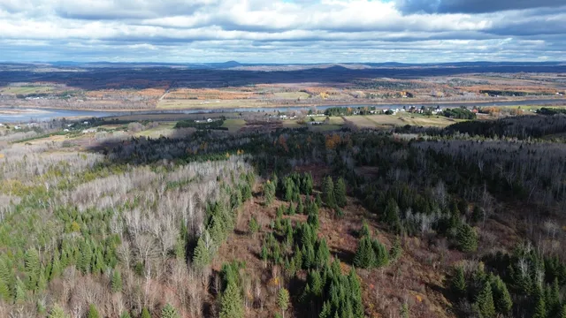 $78,900 | M45-l10 Main Street, Grand Isle, ME 04746