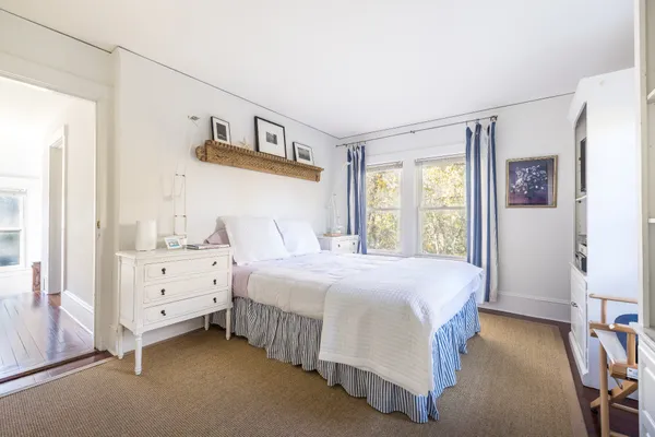 $55,000 | 72 West Prospect Street, Southampton, NY 11968