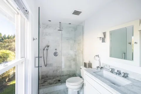 72 West Prospect Street, Southampton, NY 11968