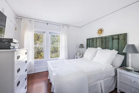 72 West Prospect Street, Southampton, NY 11968