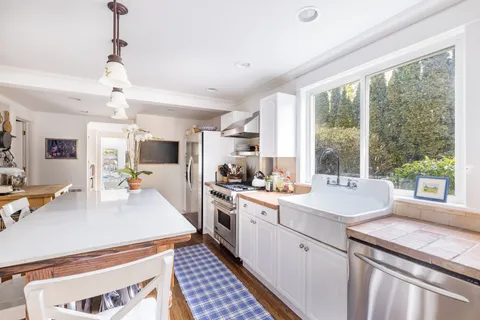 72 West Prospect Street, Southampton, NY 11968