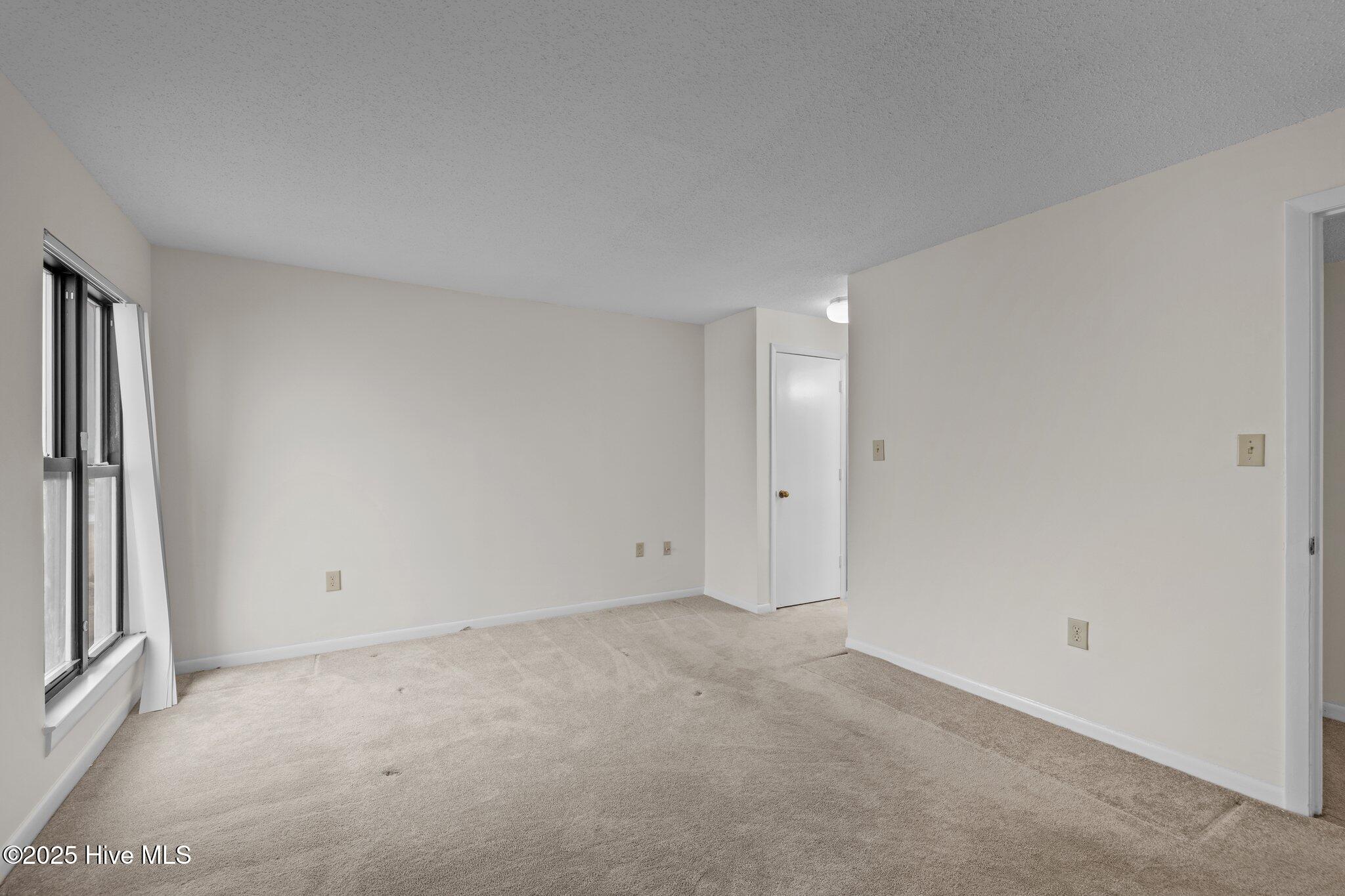 1505 Salter Path Road, Unit 532 Indian Beach, NC 28512 - Photo 31 of 50 27-web-or-mls-1S3A8988