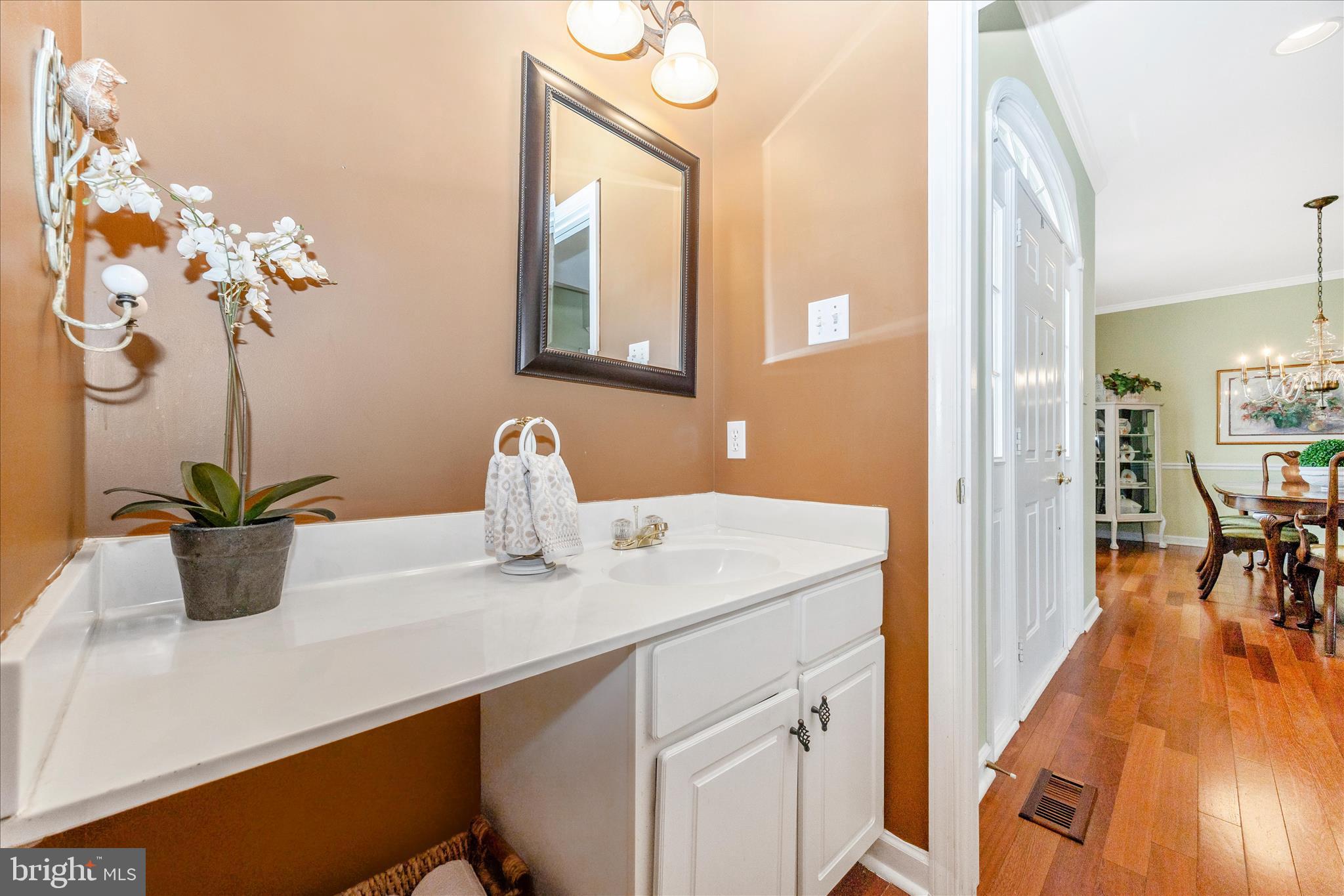 6181 Challedon Circle Mount Airy, MD 21771 - Photo 31 of 63 Powder Room