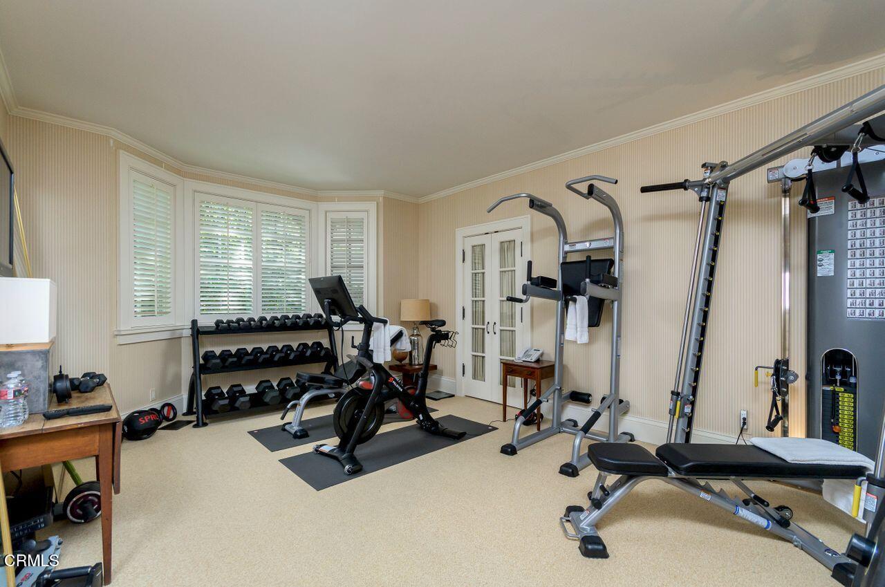 520 Georgian Road La Canada Flintridge, CA 91011 - Photo 45 of 75 a view of a room with gym equipment