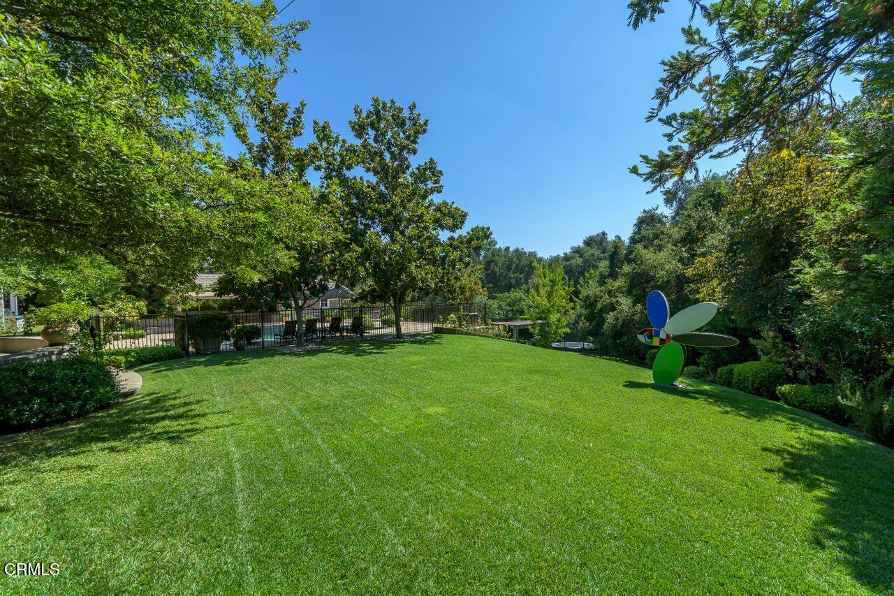 520 Georgian Road La Canada Flintridge, CA 91011 - Photo 72 of 75 a view of green field with trees
