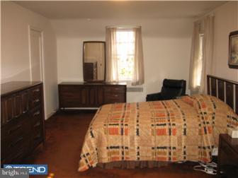 54 Trent Road Wynnewood, PA 19096 - Photo 7 of 12 Bedroom - Main
