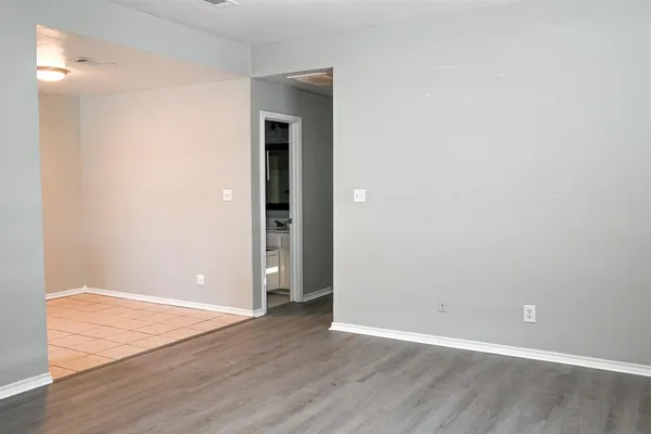 $1,250 | 606 North Sewell Drive, Unit A, Decatur, TX 76234