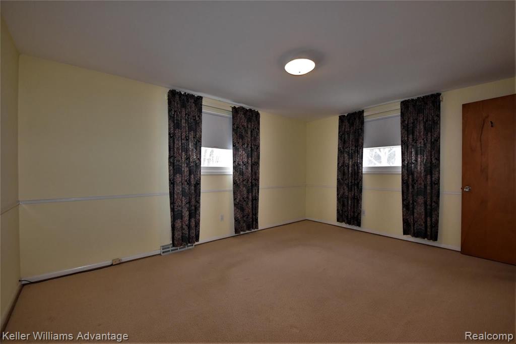 26137 Middlebelt Road Farmington Hills, MI 48334 - Photo 11 of 21