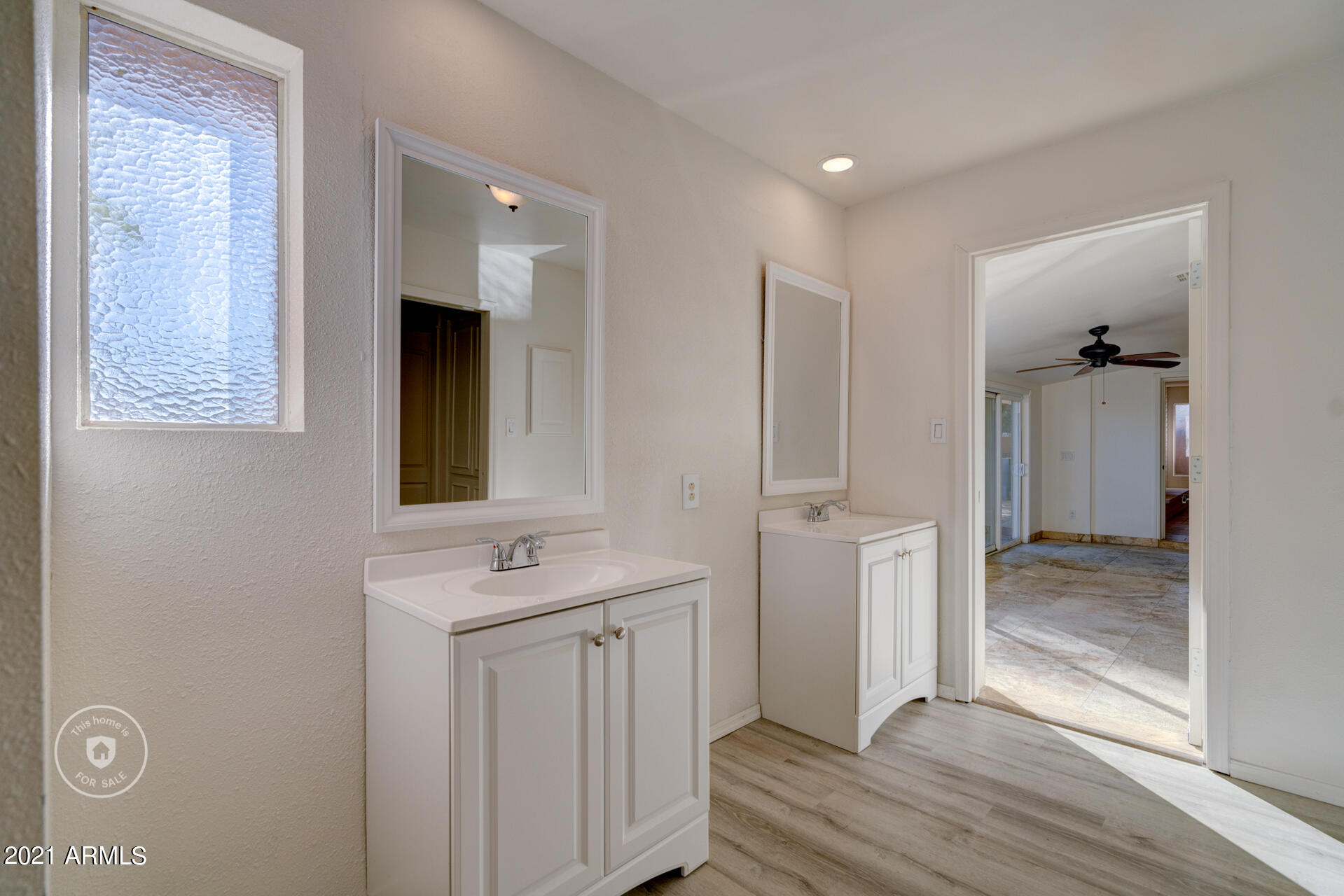 4117 West Redfield Road Phoenix, AZ 85053 - Photo 6 of 24 listing_3