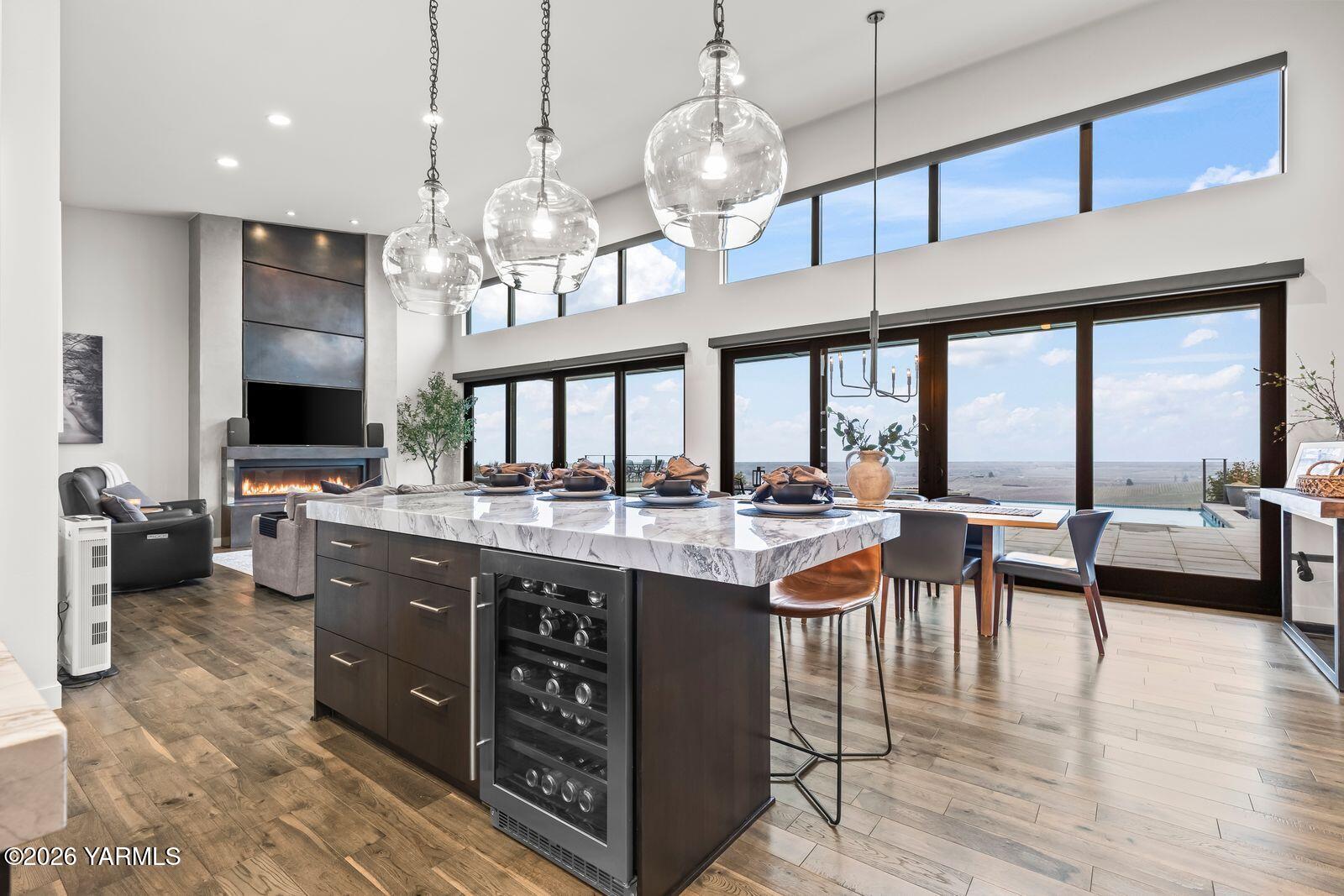 13990 Marble Road Yakima, WA 98908 - Photo 17 of 60 a large kitchen with a table and chairs