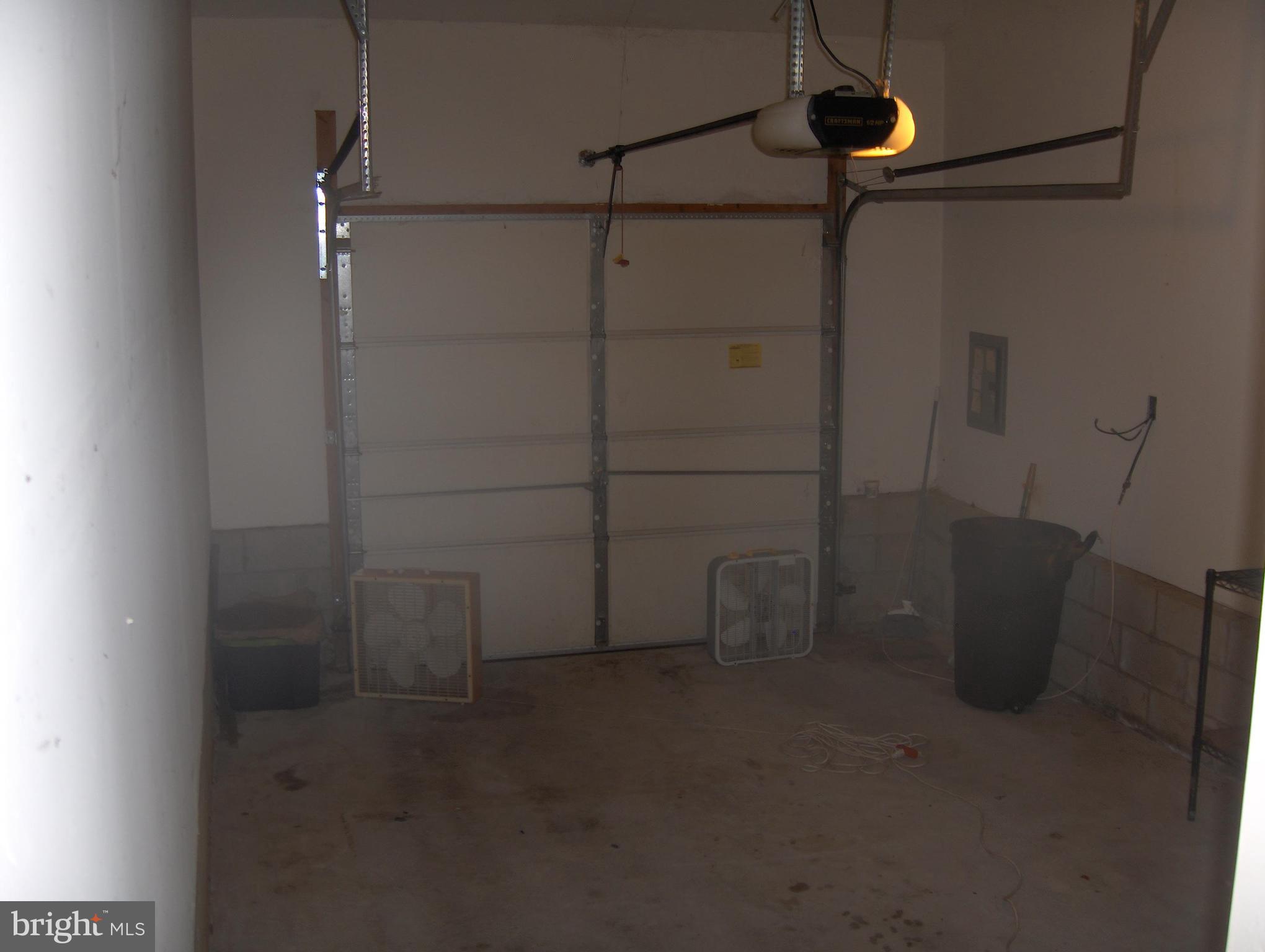 9 Tennyson Road Hightstown, NJ 08520 - Photo 24 of 42 oversized garage