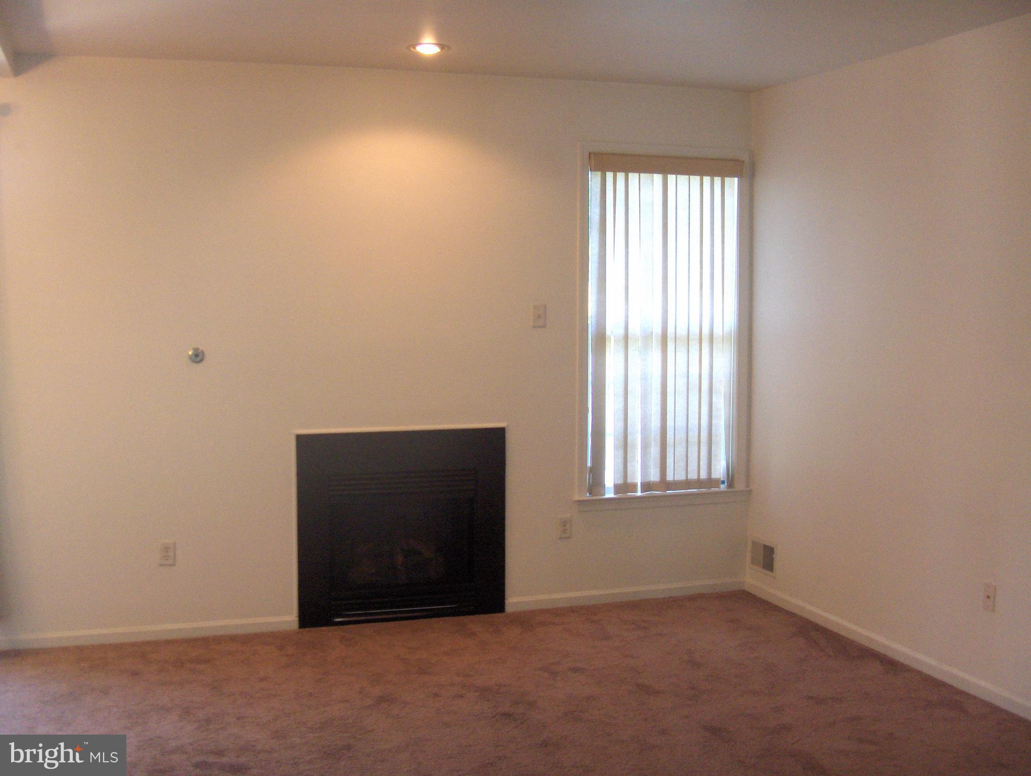 9 Tennyson Road Hightstown, NJ 08520 - Photo 29 of 42 Gallery Image 29