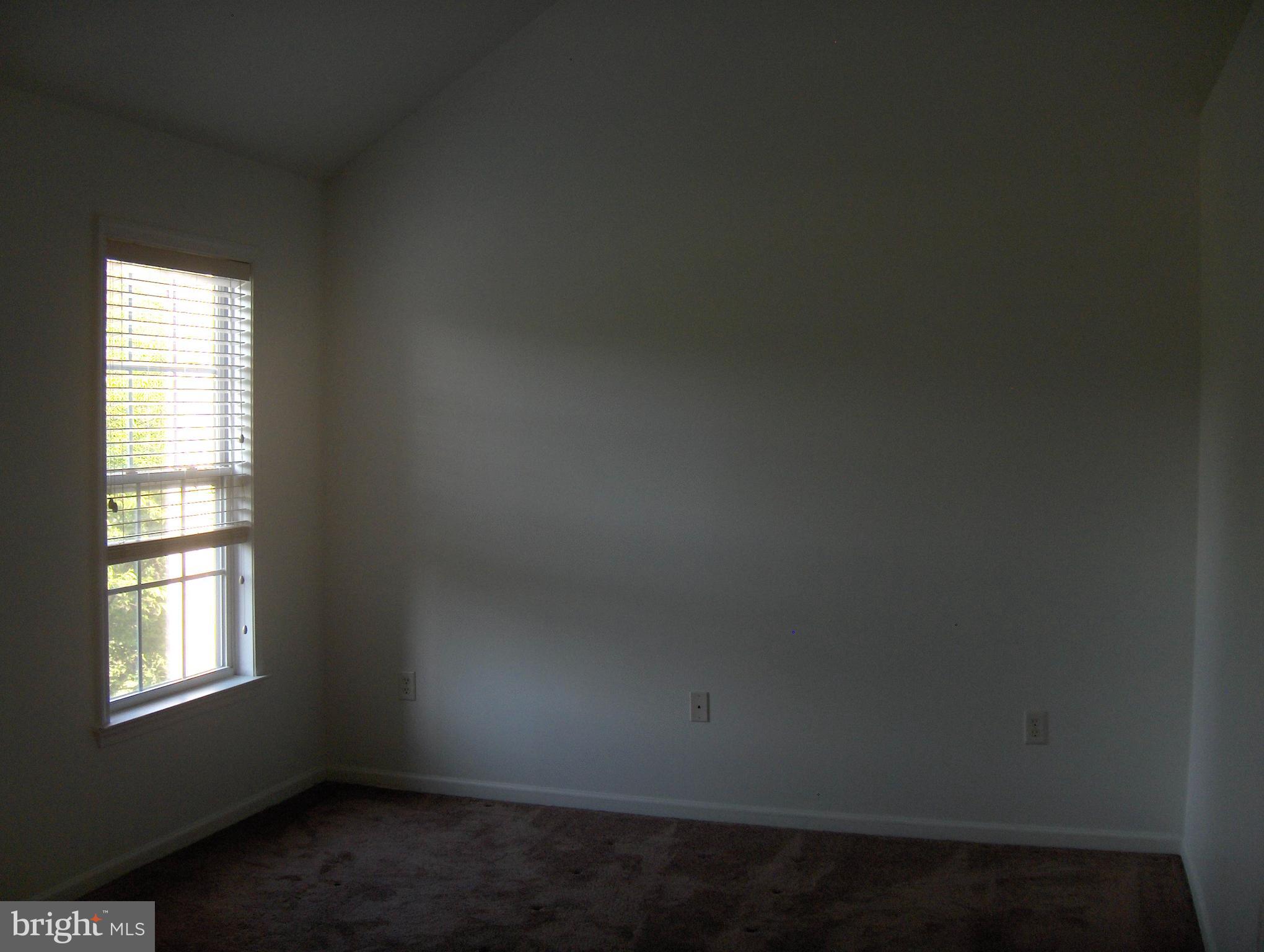 9 Tennyson Road Hightstown, NJ 08520 - Photo 32 of 42 main bedroom
