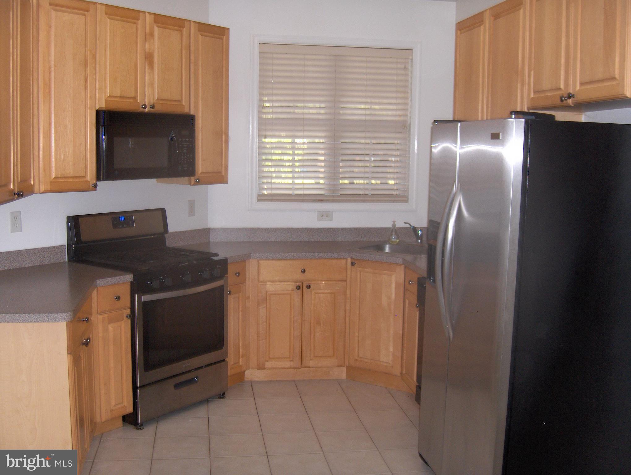 9 Tennyson Road Hightstown, NJ 08520 - Photo 8 of 42 kitchen