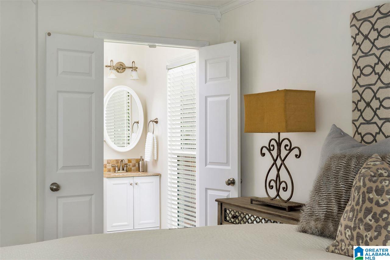 1517 Saulter View Road Birmingham, AL 35209 - Photo 18 of 30