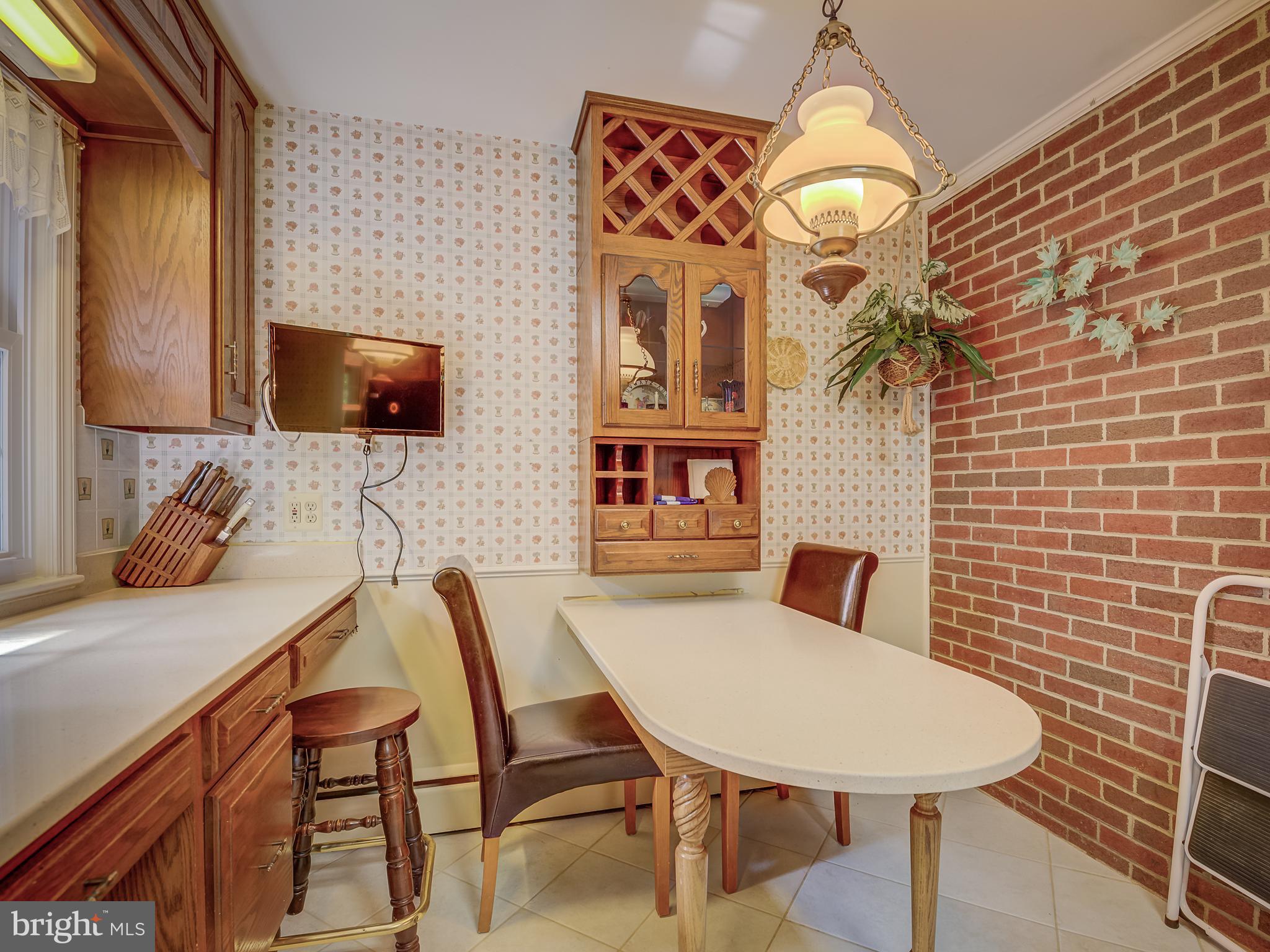18809 Muncaster Road Rockville, MD 20855 - Photo 15 of 65 Gallery Image 15