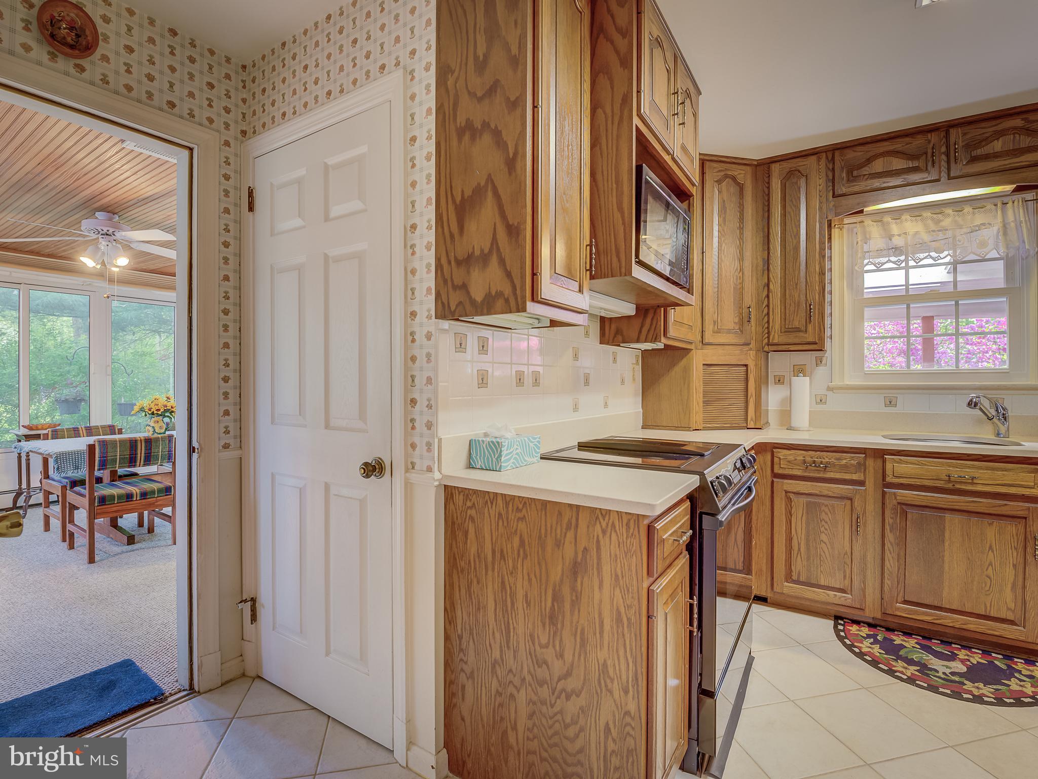 18809 Muncaster Road Rockville, MD 20855 - Photo 18 of 65 Gallery Image 18