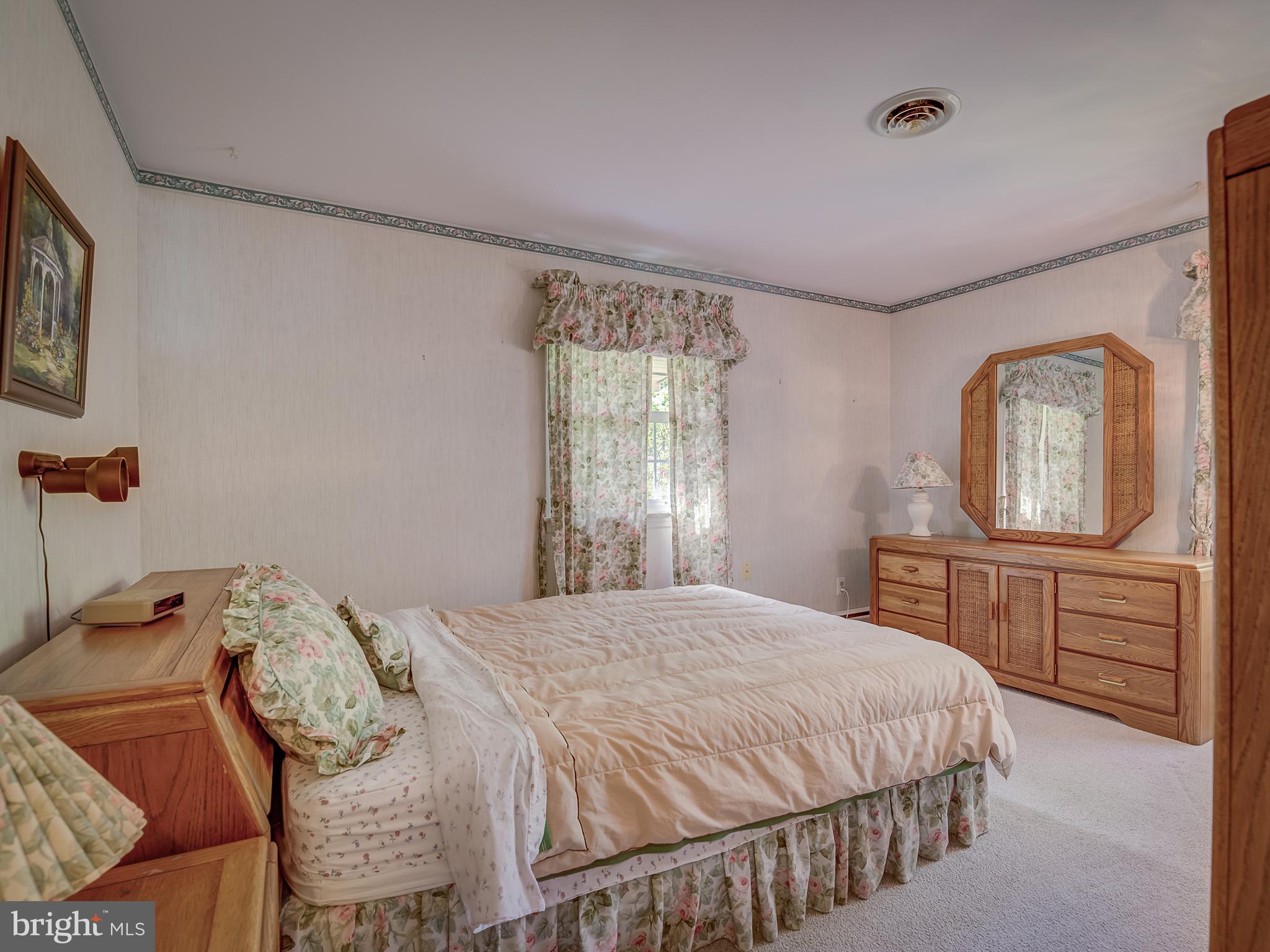 18809 Muncaster Road Rockville, MD 20855 - Photo 34 of 65 Gallery Image 34
