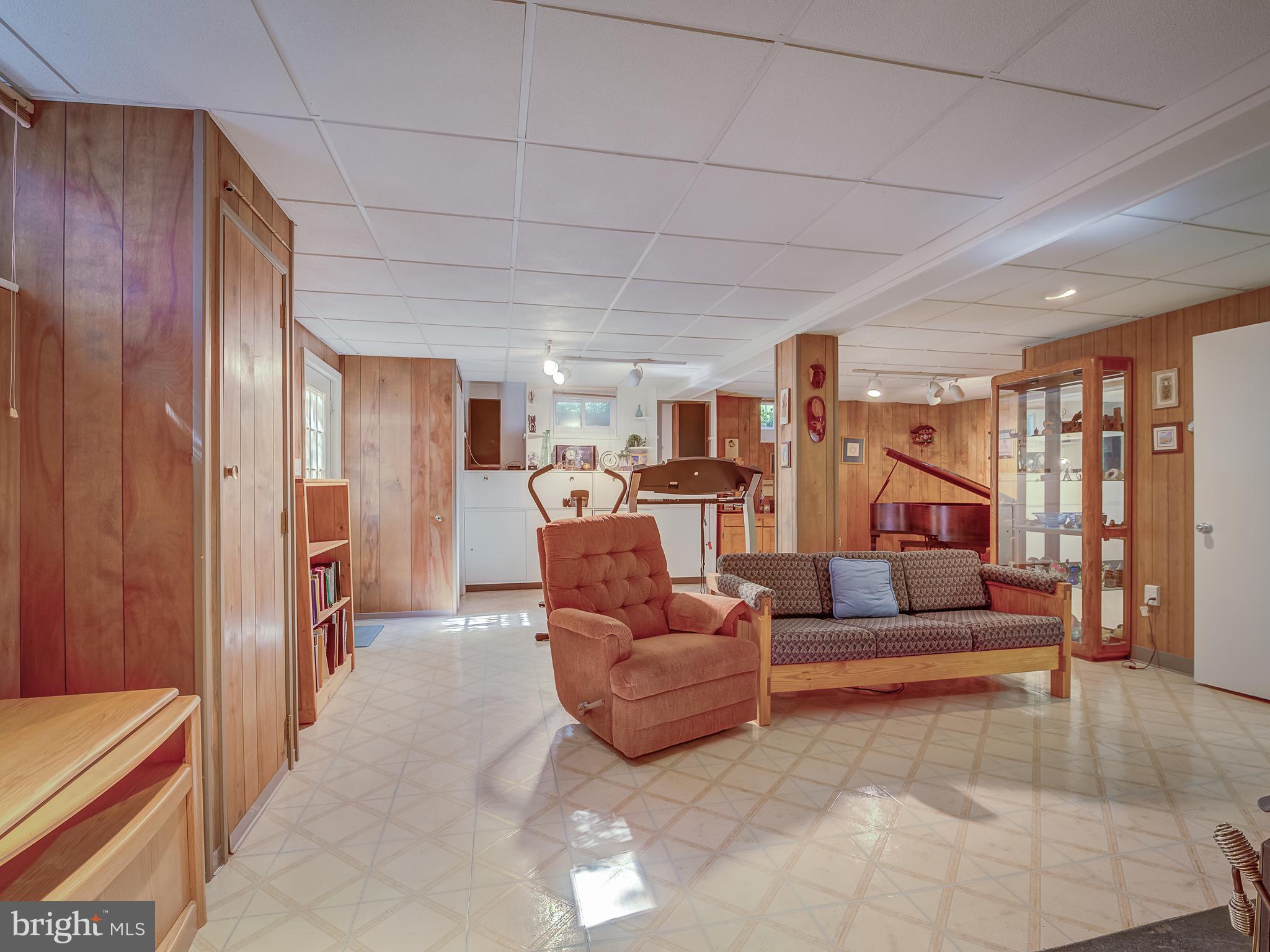 18809 Muncaster Road Rockville, MD 20855 - Photo 49 of 65 Gallery Image 49