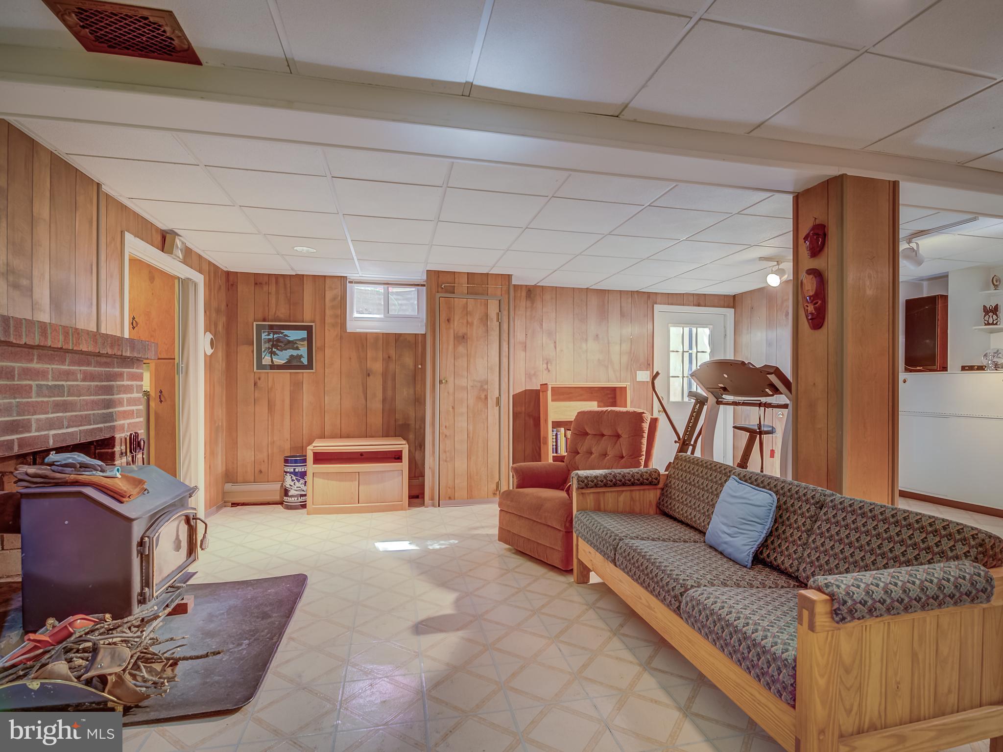 18809 Muncaster Road Rockville, MD 20855 - Photo 53 of 65 Gallery Image 53