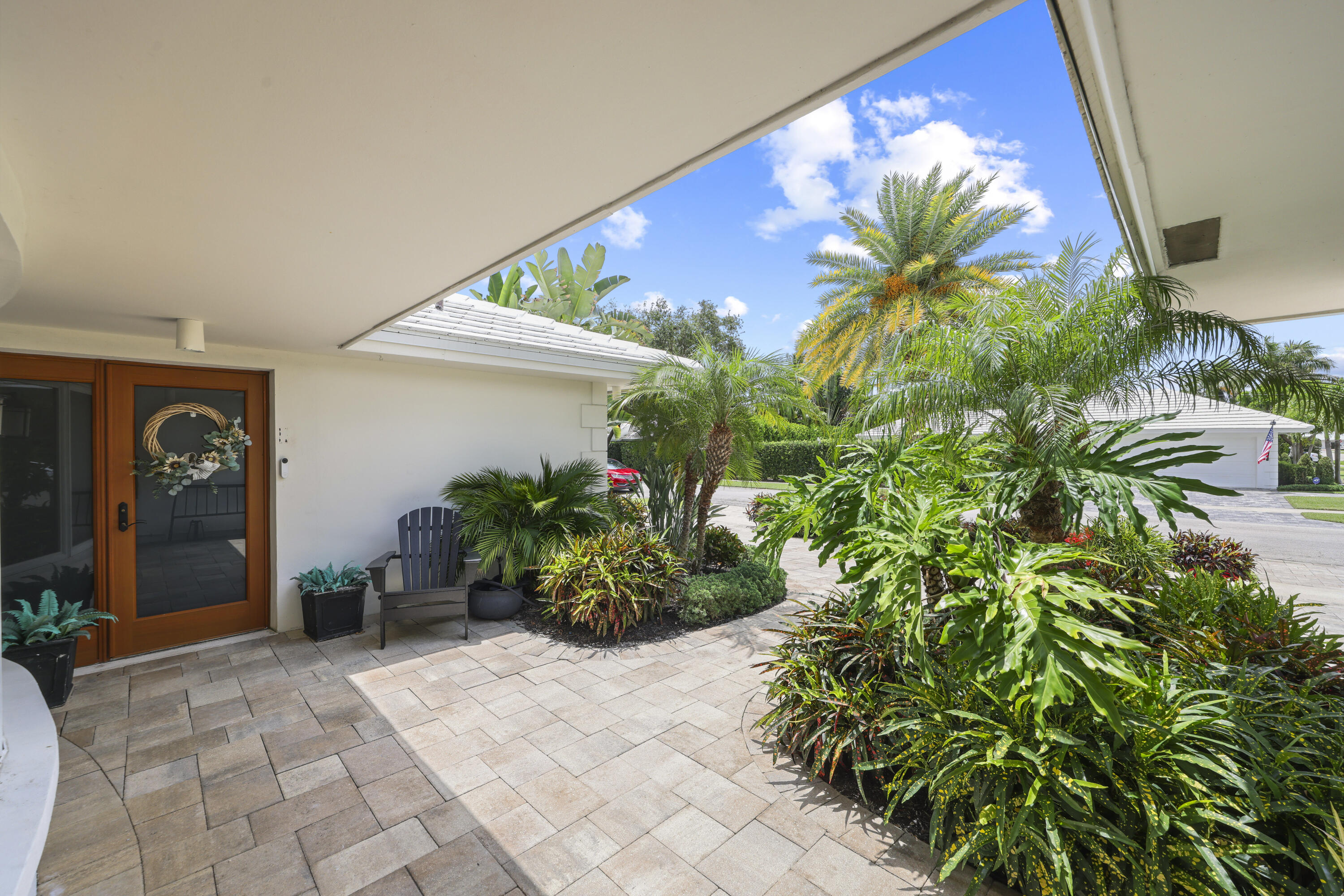 621 Apple Tree Lane Boca Raton, FL 33486 - Photo 12 of 49 621 Apple Tree Lane - 10.jpg-FULL