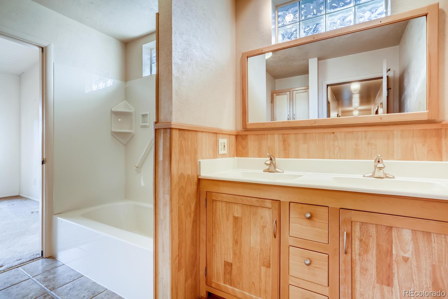 1390 West Ridge Road Littleton, CO 80120 - Photo 13 of 28