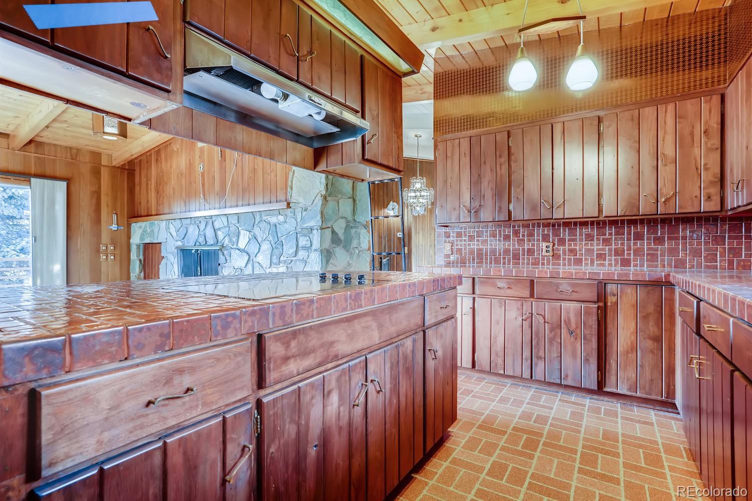 1390 West Ridge Road Littleton, CO 80120 - Photo 9 of 28