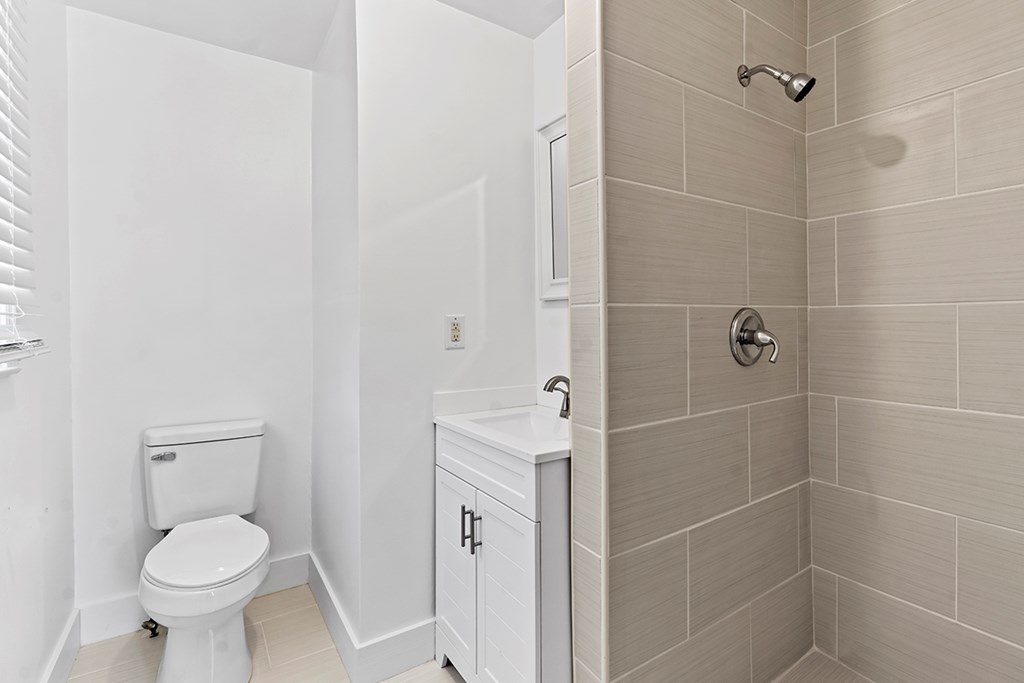 202 Sample Road Greenwood, SC 29649 - Photo 12 of 18 Gallery Image 12