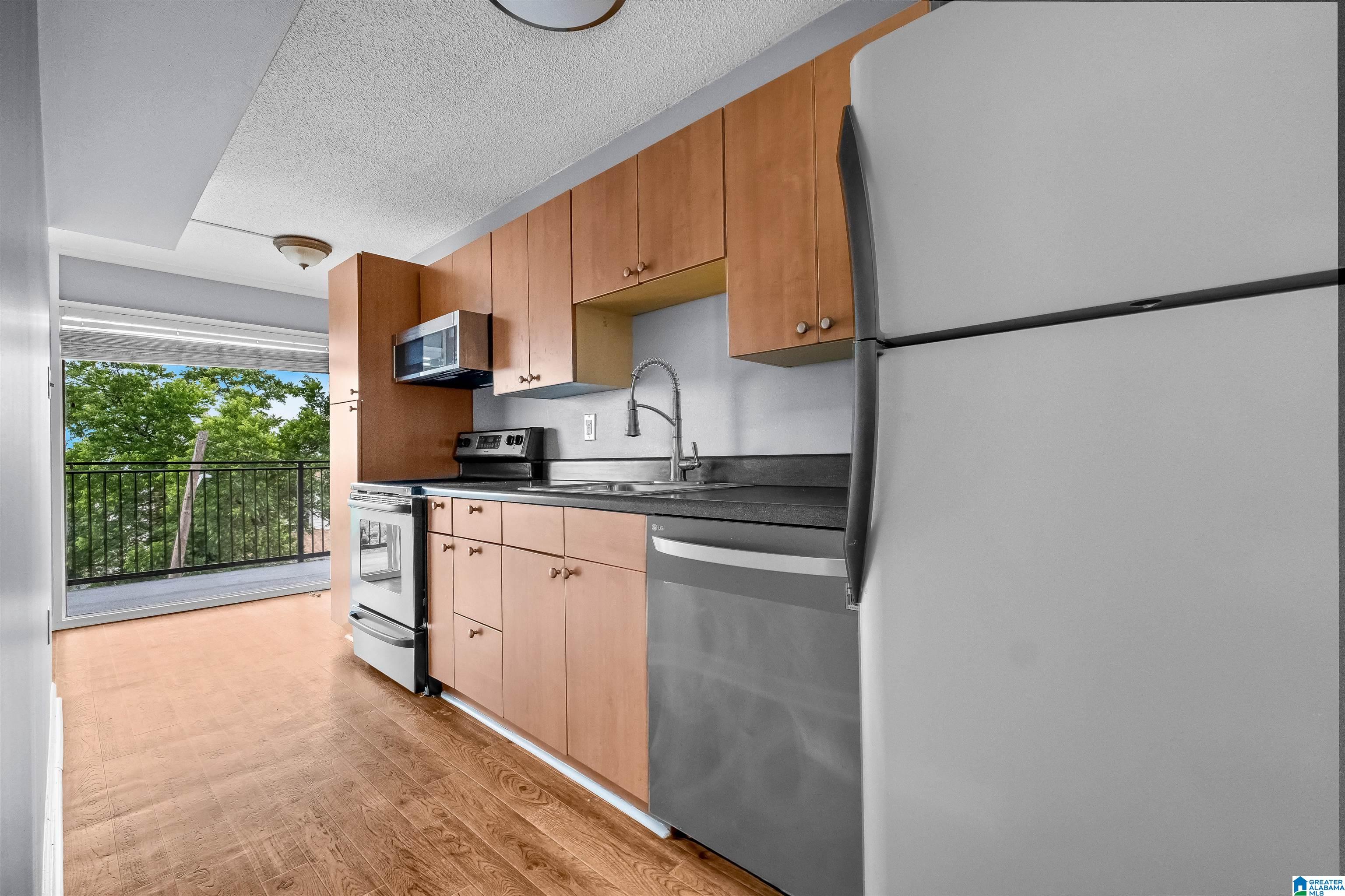 2990 Rhodes Circle South, Unit 314 Birmingham, AL 35205 - Photo 16 of 22
