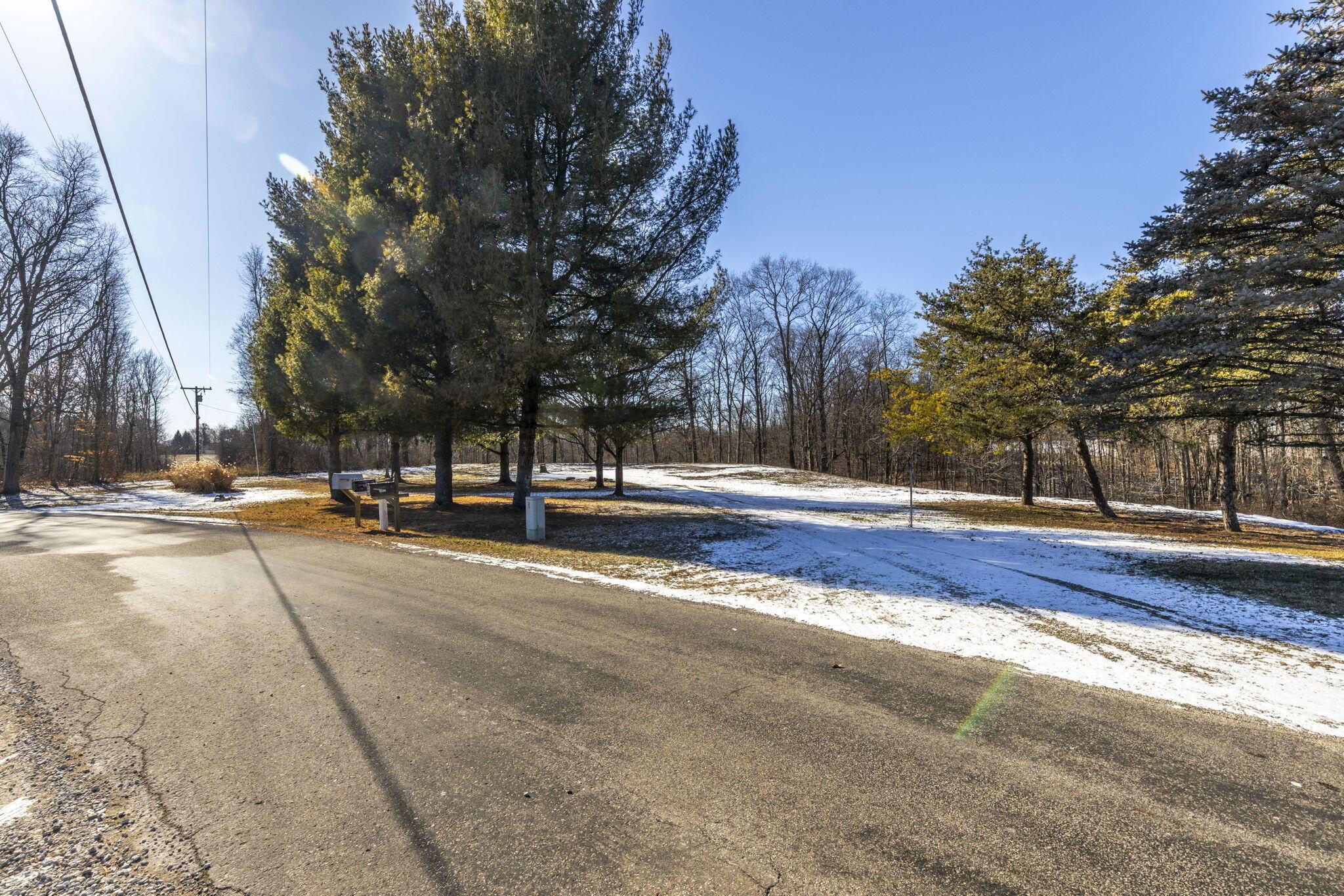 6875 Indian Run Road Northeast Pleasantville, OH 43148 - Photo 13 of 16 Property View