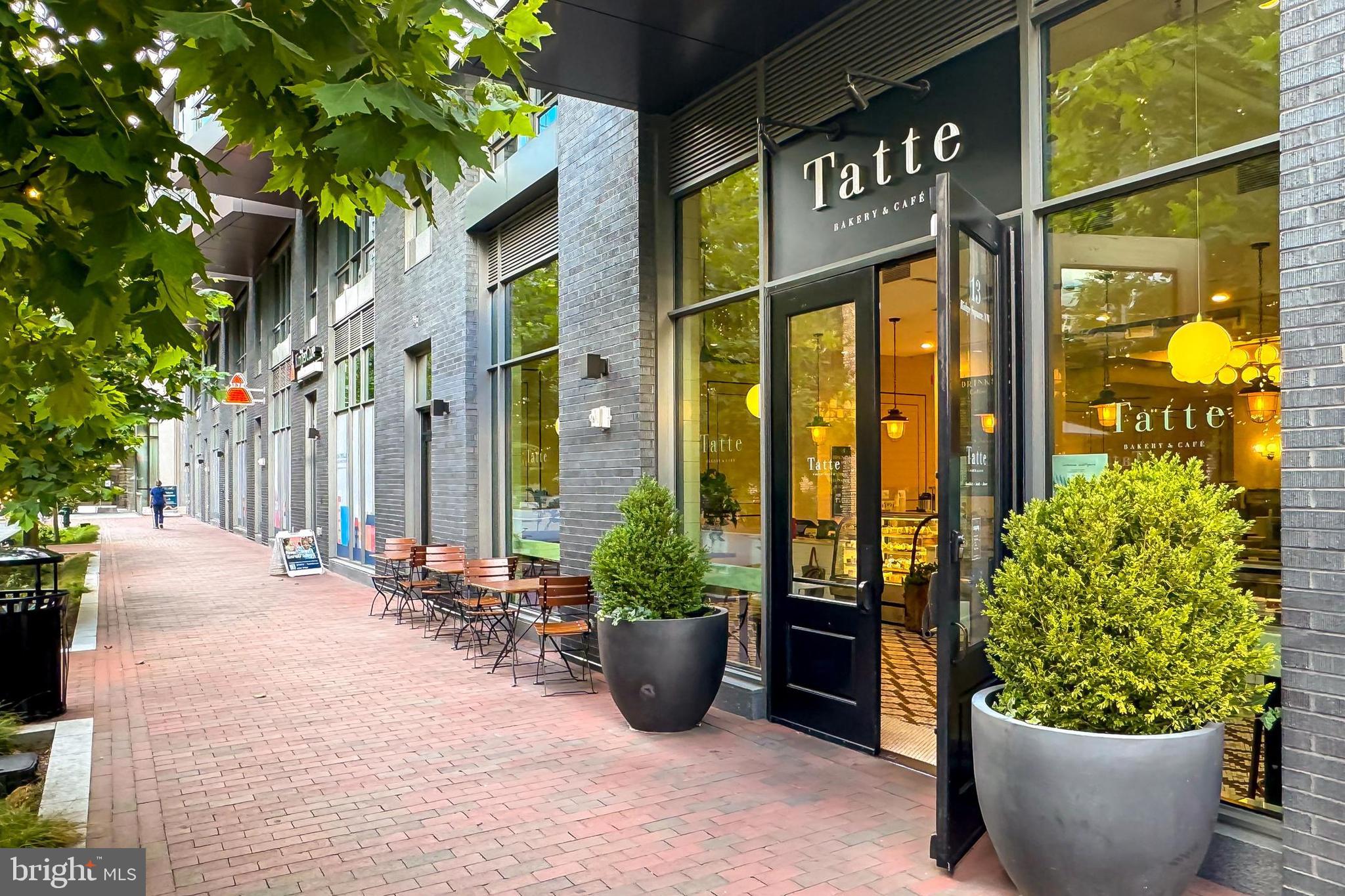 3600 Connecticut Avenue Northwest, Unit 105 Washington, DC 20008 - Photo 54 of 55 Casual dining abounds