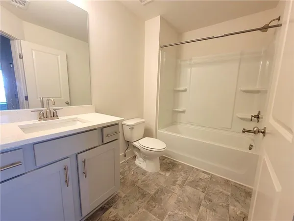 $2,100 | 116 Auburn Gate Lane, Auburn, GA 30011