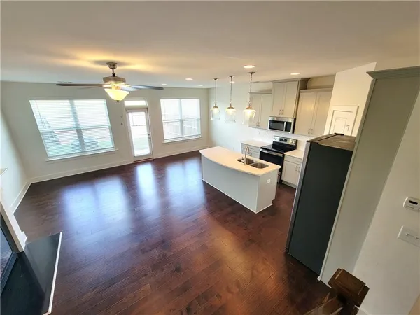 $2,100 | 116 Auburn Gate Lane, Auburn, GA 30011