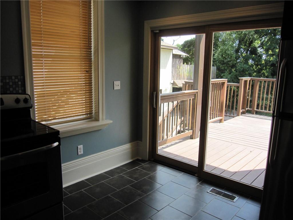 471 Oneida Street Pittsburgh, PA 15211 - Photo 16 of 30