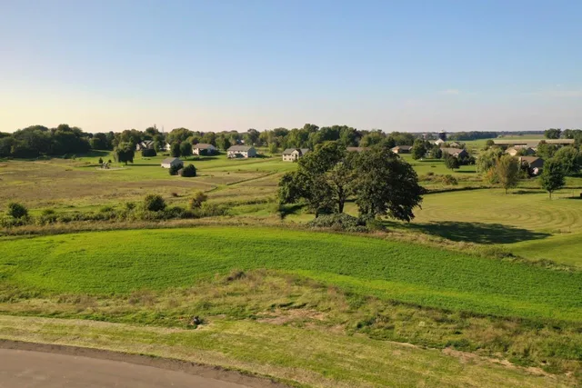 $81,900 | Lot 66 Drumlin Creek, Columbus, WI 53925