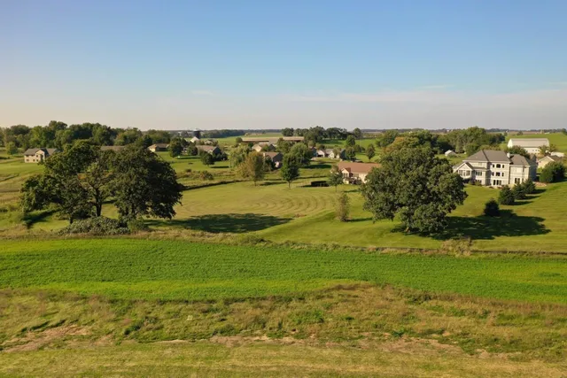 $81,900 | Lot 66 Drumlin Creek, Columbus, WI 53925