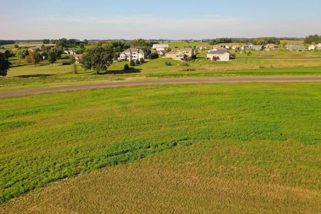 $81,900 | Lot 66 Drumlin Creek, Columbus, WI 53925