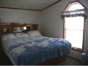 530 East 4th Street Rochester, IN 46975 - Photo 4 of 7