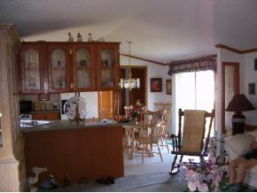 530 East 4th Street Rochester, IN 46975 - Photo 5 of 7