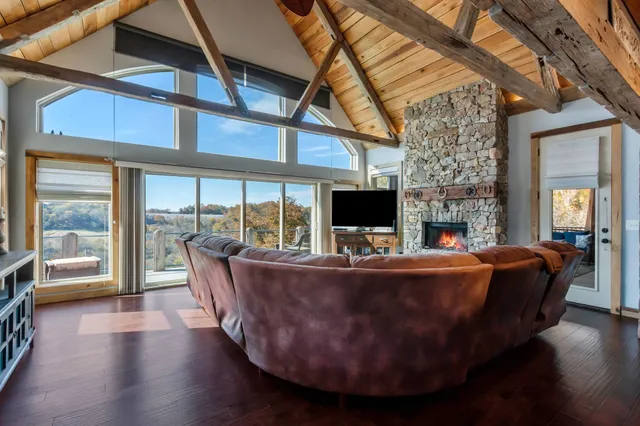 $2,625,000 | 2886 Fly Road, Santa Fe, TN 38482