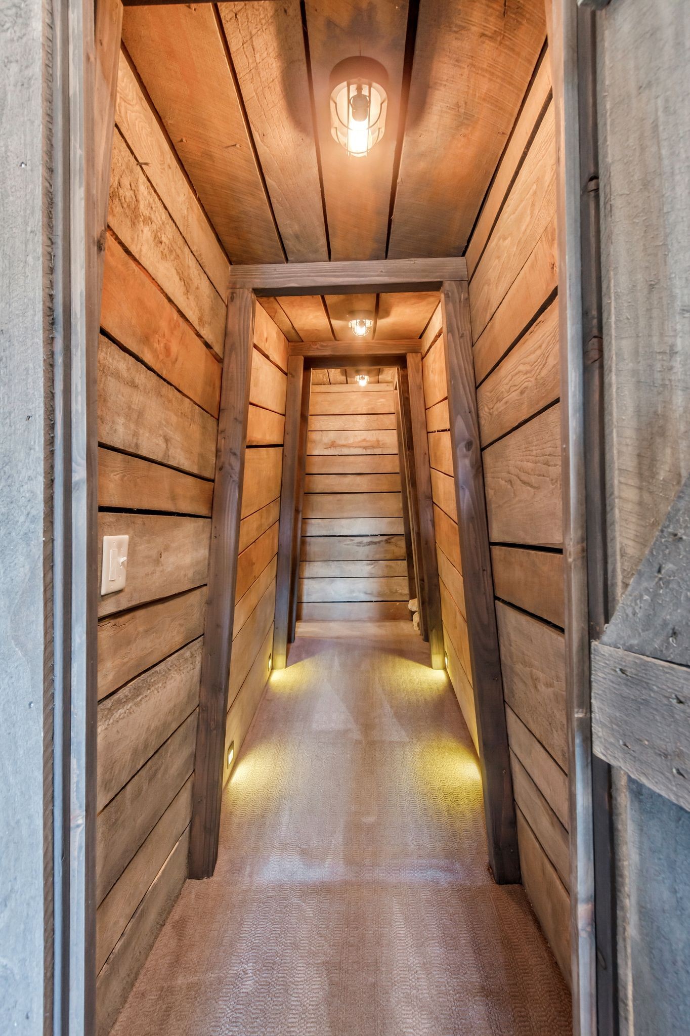 2886 Fly Road Santa Fe, TN 38482 - Photo 41 of 92 a view of entryway