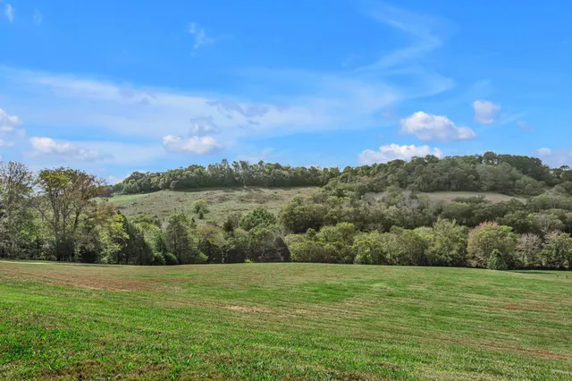 $2,625,000 | 2886 Fly Road, Santa Fe, TN 38482