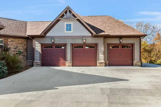 $2,625,000 | 2886 Fly Road, Santa Fe, TN 38482