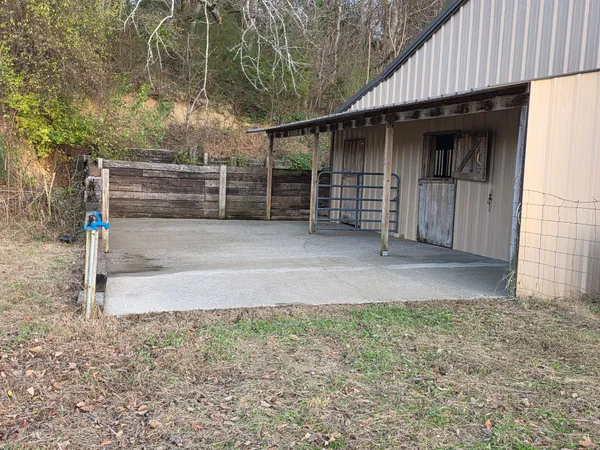 $2,474,550 | 2886 Fly Road, Santa Fe, TN 38482
