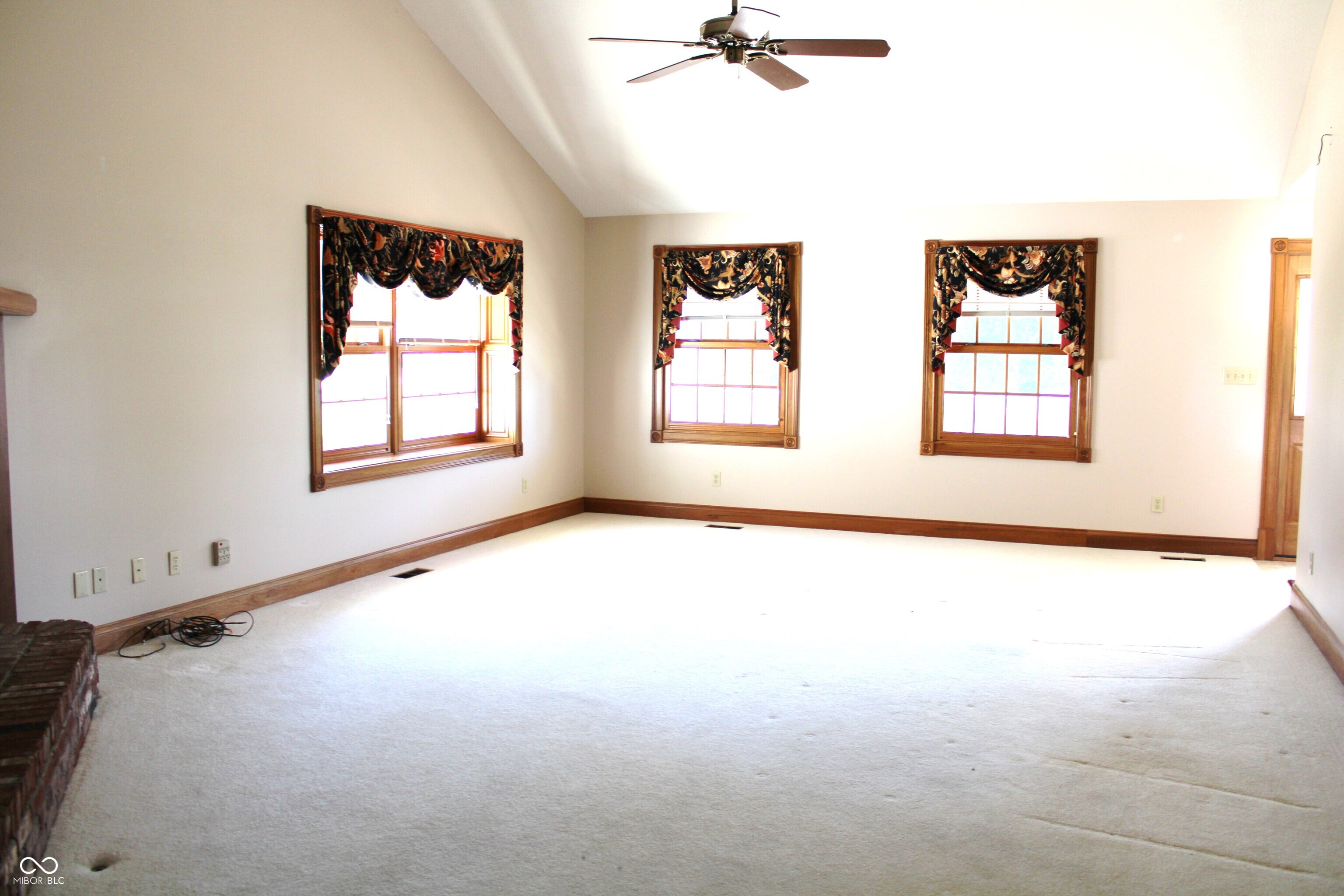808 South Nineveh Road Franklin, IN 46131 - Photo 13 of 52