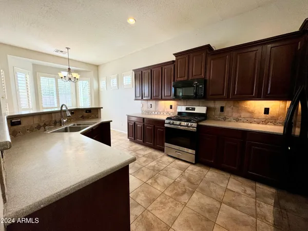 $2,695 | 18426 West Piedmont Road, Goodyear, AZ 85338